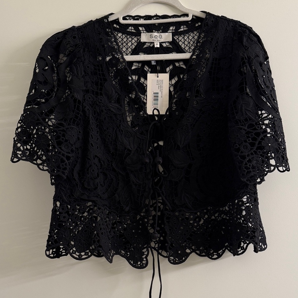 Sea Women's Black Gianna Lace Tie Front Top NWT - Picture 4 of 7